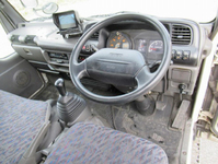 いすゞエルフアルミバン小型（2t・3t）[写真34]