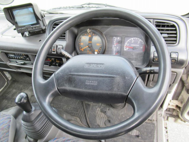 いすゞエルフアルミバン小型（2t・3t）[写真35]