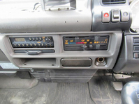 いすゞエルフアルミバン小型（2t・3t）[写真37]