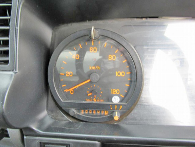 いすゞエルフアルミバン小型（2t・3t）[写真39]