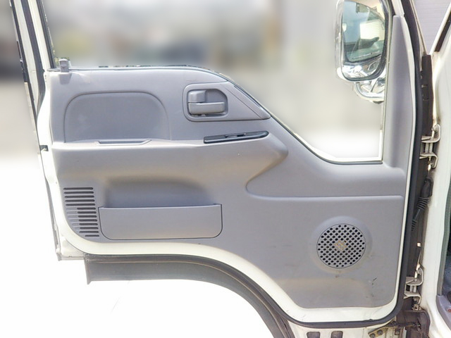 いすゞエルフ平ボディ小型（2t・3t）[写真22]