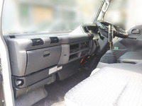 いすゞエルフ平ボディ小型（2t・3t）[写真24]