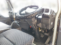 いすゞエルフ平ボディ小型（2t・3t）[写真27]