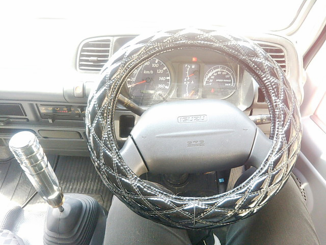 いすゞエルフ平ボディ小型（2t・3t）[写真28]