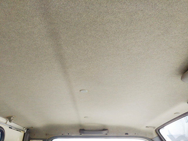 いすゞエルフ平ボディ小型（2t・3t）[写真32]