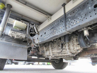 いすゞフォワード冷凍車（冷蔵車）中型（4t）[写真23]