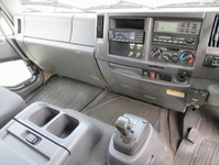 いすゞフォワード冷凍車（冷蔵車）中型（4t）[写真37]