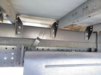 三菱ふそうキャンターアルミウイング小型（2t・3t）[写真17]