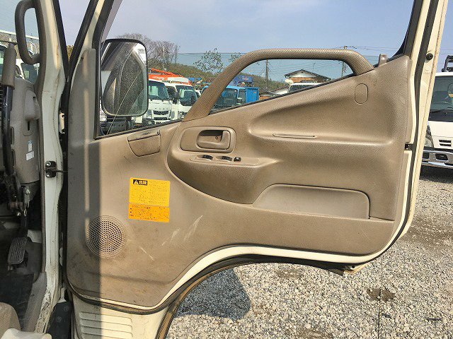 日野デュトロ深ダンプ（土砂禁ダンプ）小型（2t・3t）[写真27]