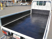 いすゞエルフ平ボディ小型（2t・3t）[写真11]