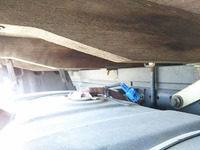 いすゞエルフ平ボディ小型（2t・3t）[写真24]