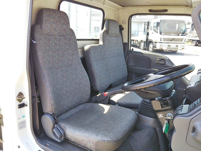 いすゞエルフ平ボディ小型（2t・3t）[写真31]