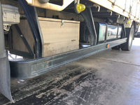 いすゞフォワード平ボディ中型（4t）[写真17]