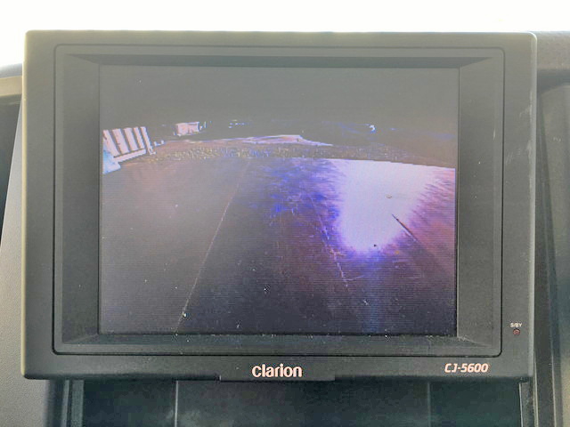 いすゞフォワード平ボディ中型（4t）[写真37]