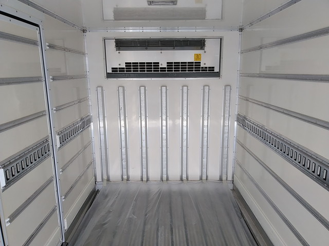 三菱ふそうキャンター冷凍車（冷蔵車）小型（2t・3t）[写真10]