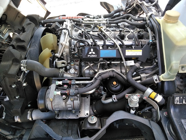 三菱ふそうキャンター冷凍車（冷蔵車）小型（2t・3t）[写真22]