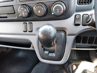 三菱ふそうキャンター冷凍車（冷蔵車）小型（2t・3t）[写真37]