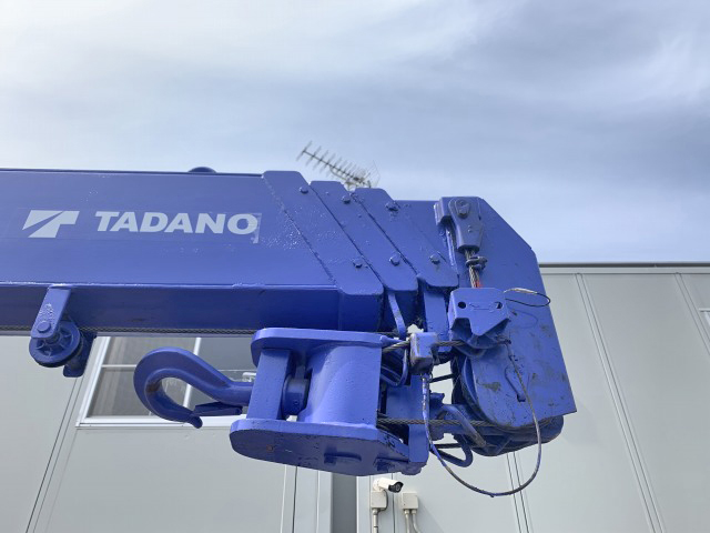 日野レンジャーセルフクレーン4段増トン（6t・8t）[写真12]