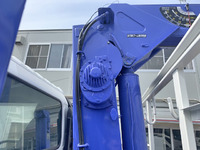 日野レンジャーセルフクレーン4段増トン（6t・8t）[写真13]