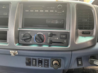 日野レンジャーセルフクレーン4段増トン（6t・8t）[写真34]