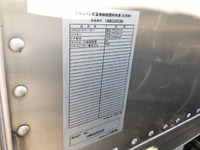 三菱ふそうキャンターアルミバン小型（2t・3t）[写真12]