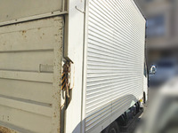 三菱ふそうキャンターアルミバン小型（2t・3t）[写真02]