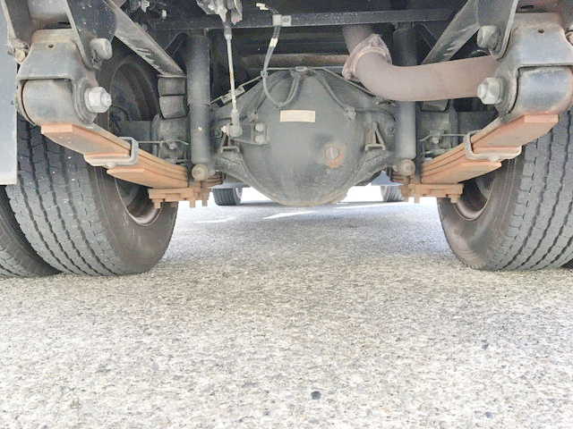 三菱ふそうキャンターアルミバン小型（2t・3t）[写真08]