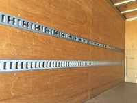 三菱ふそうキャンターパネルバン小型（2t・3t）[写真12]