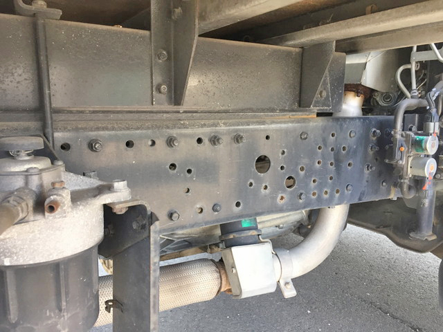 三菱ふそうキャンターパネルバン小型（2t・3t）[写真22]