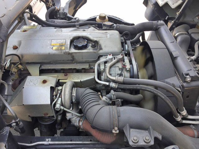 三菱ふそうキャンターパネルバン小型（2t・3t）[写真25]