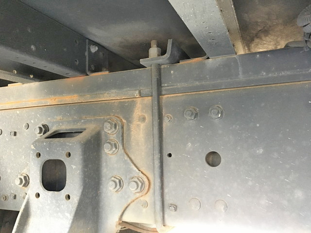 三菱ふそうスーパーグレートアルミウイング大型（10t）[写真21]