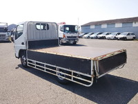 三菱ふそうキャンター平ボディ小型（2t・3t）[写真12]