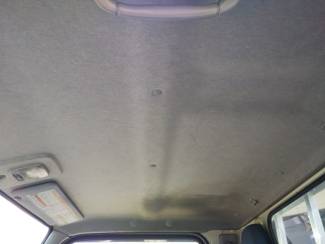 三菱ふそうキャンター平ボディ小型（2t・3t）[写真32]