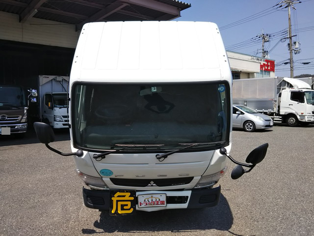 三菱ふそうキャンター平ボディ小型（2t・3t）[写真08]