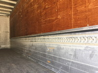 三菱ふそうファイターアルミウイング中型（4t）[写真16]