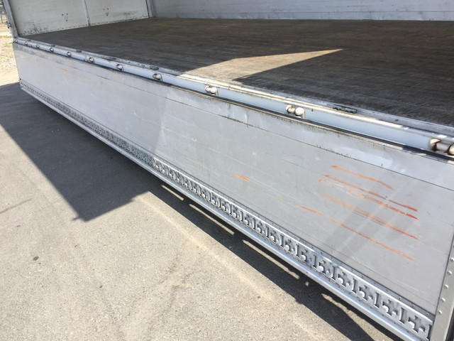 三菱ふそうファイターアルミウイング中型（4t）[写真18]