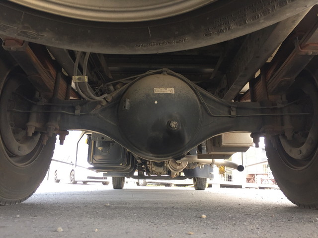 三菱ふそうファイターアルミウイング中型（4t）[写真28]