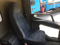 三菱ふそうファイターアルミウイング中型（4t）[写真35]