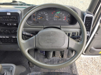 三菱ふそうファイターアルミウイング中型（4t）[写真33]