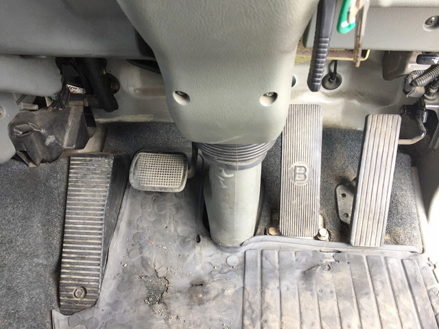 三菱ふそうファイターアルミウイング中型（4t）[写真35]