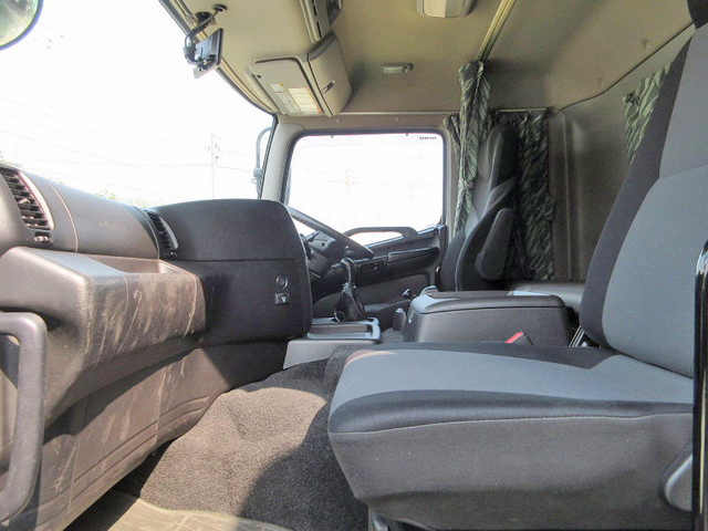 日野プロフィアアルミウイング大型（10t）[写真15]