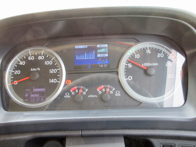 日野プロフィアアルミウイング大型（10t）[写真18]