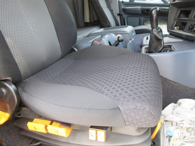 日野プロフィアアルミウイング大型（10t）[写真14]