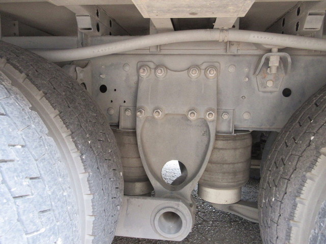 日野プロフィアアルミウイング大型（10t）[写真08]