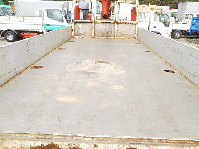 いすゞフォワードセルフクレーン5段中型（4t）[写真14]