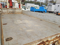 いすゞフォワードセルフクレーン5段中型（4t）[写真15]