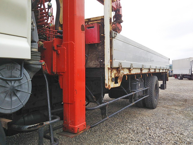 いすゞフォワードセルフクレーン5段中型（4t）[写真17]