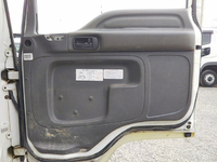 いすゞフォワードセルフクレーン5段中型（4t）[写真31]