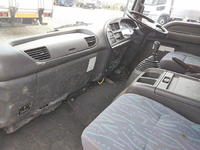 いすゞフォワードセルフクレーン5段中型（4t）[写真34]