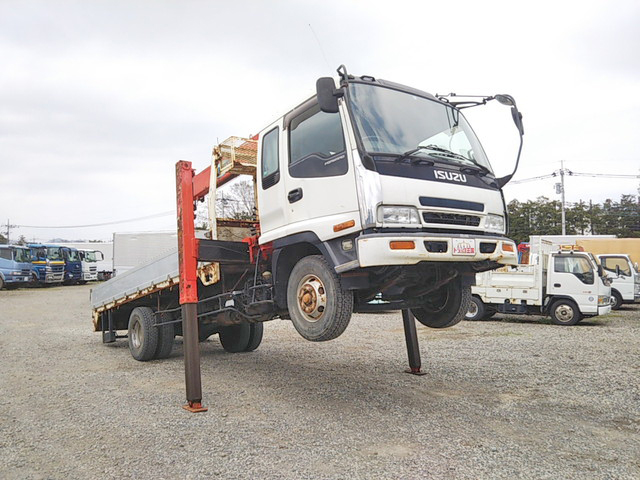 いすゞフォワードセルフクレーン5段中型（4t）[写真09]